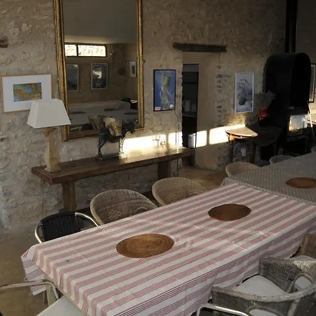 Le Jas De Péguier
