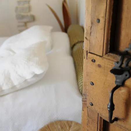 Le Jas De Peguier 4* Châteauneuf-Val-Saint-Donat