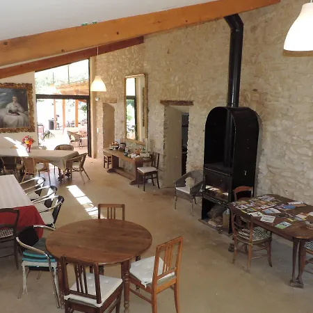 Bed and Breakfast Le Jas De Peguier
