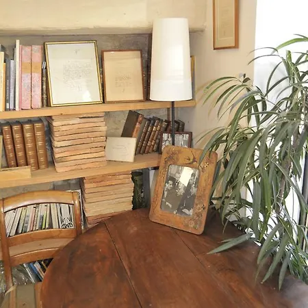 Bed and Breakfast Le Jas De Peguier 3*