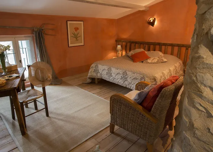 Le Jas De Péguier Couette-café Châteauneuf-Val-Saint-Donat