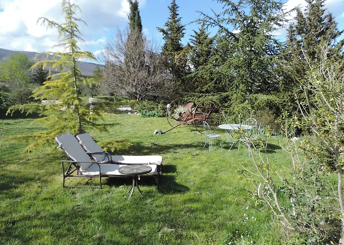 Le Jas De Péguier Couette-café Châteauneuf-Val-Saint-Donat