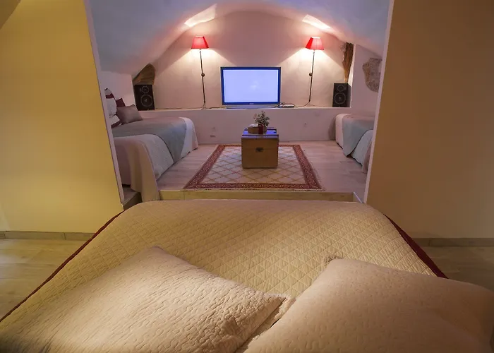 Le Jas De Péguier 4*