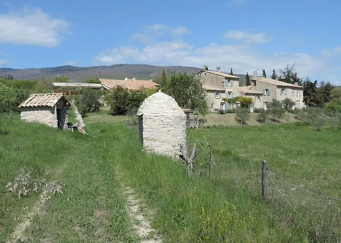 Le Jas De Péguier Couette-café