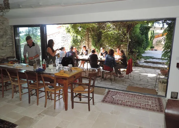 Le Jas De Péguier 4* Châteauneuf-Val-Saint-Donat